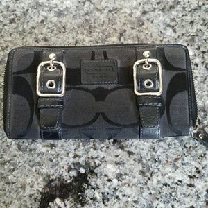Coach wallet
